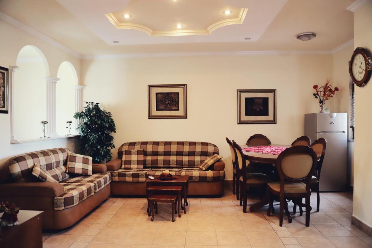 Tirana Taiwan Center Apartment Luaran gambar